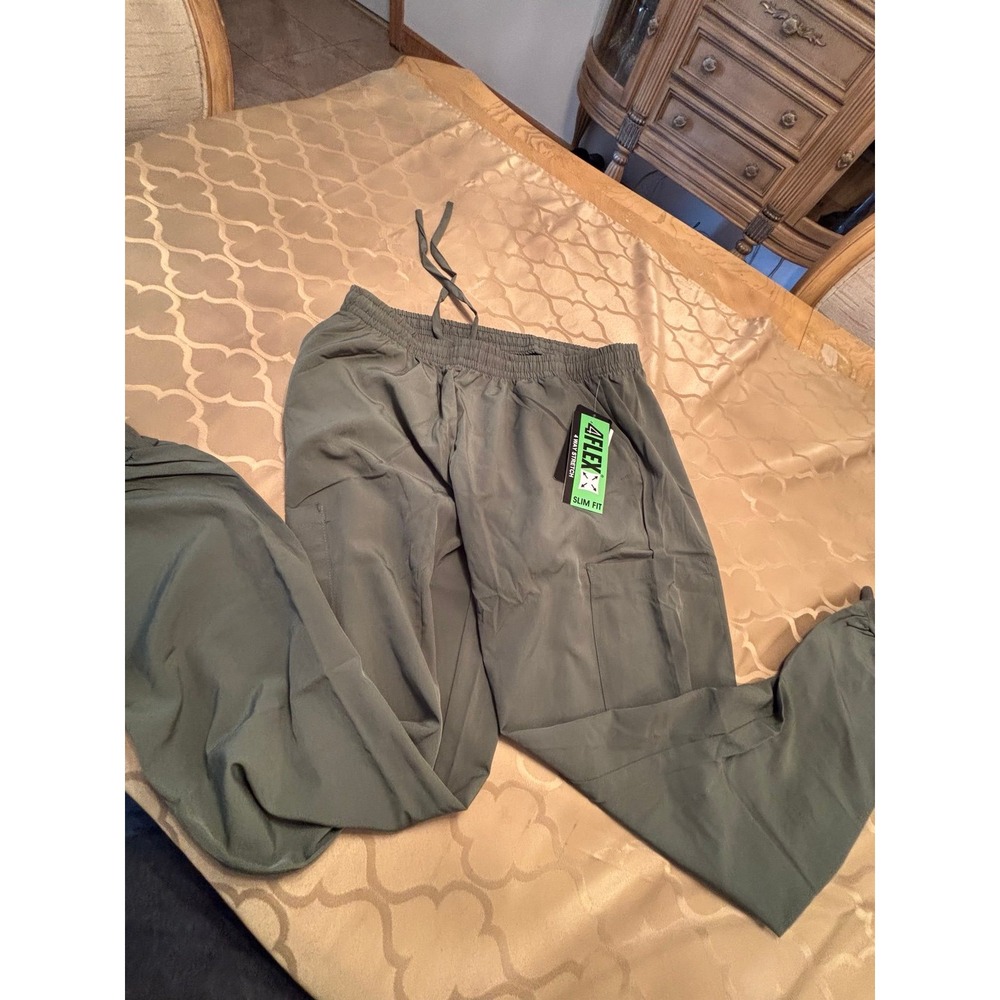 4Flex Jogger ARMY GREEN NWT Warpstreme Workout Running Size Large